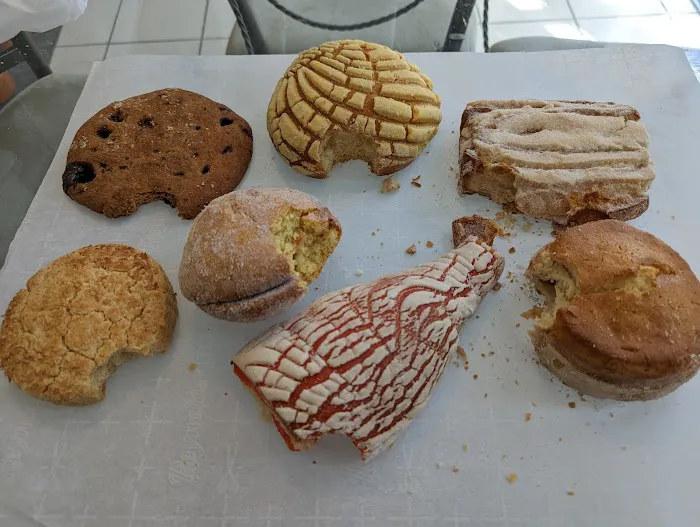 Panaderia Mexicana Cardenas Picture 2