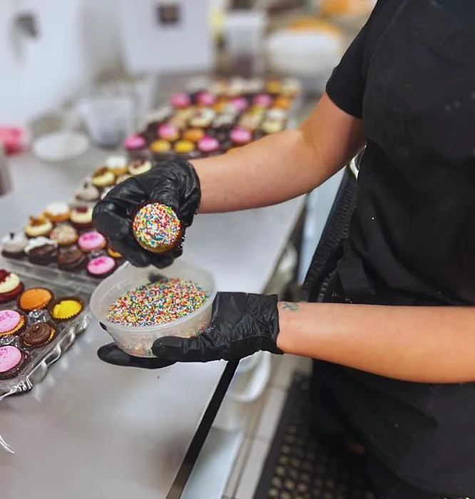 SmallCakes Clermont Picture 5