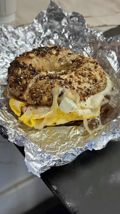 Bagel Bros Cafe Picture 5