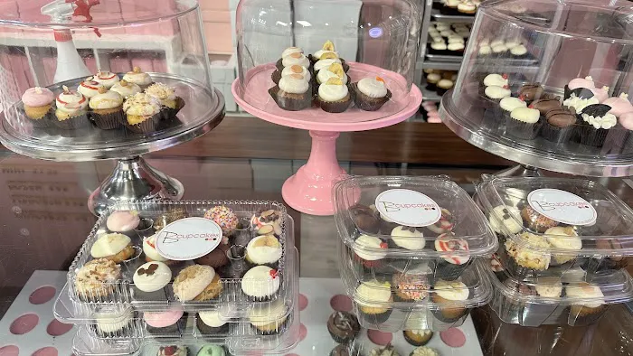 B Cupcakes Picture 9