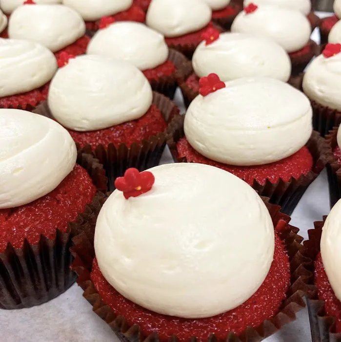 B Cupcakes Picture 8
