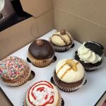 B Cupcakes