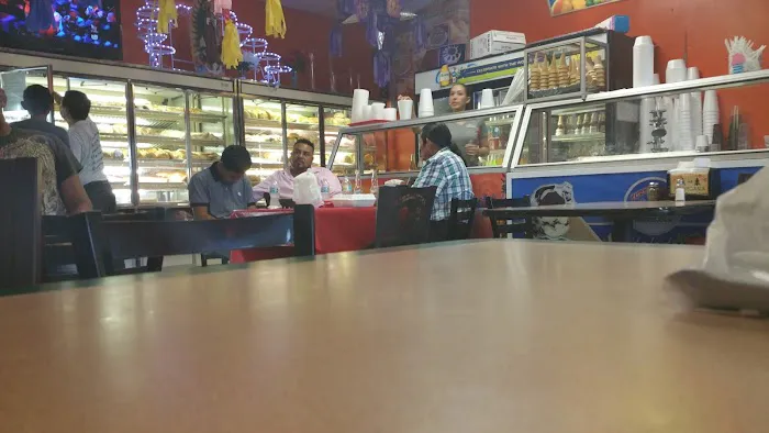 Panaderia La Mexicana Picture 6