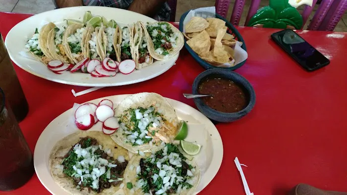 Panaderia La Mexicana Picture 8