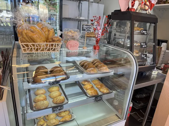 Peruanisima Bakery and Cafe Picture 8