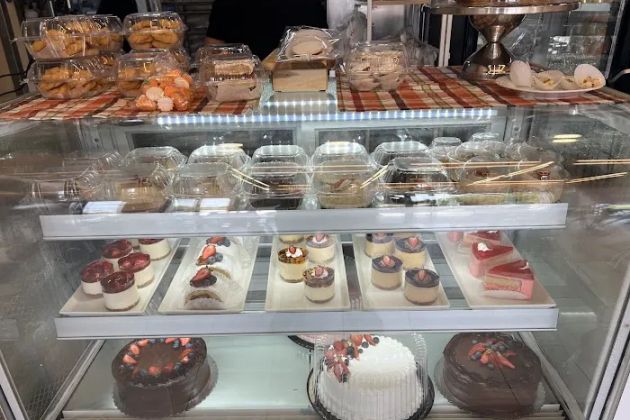 Peruanisima Bakery and Cafe