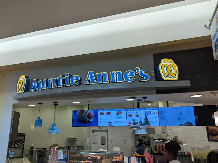 Auntie Anne's Picture 9