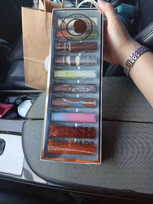 Chocolate Moonshine Co Picture 3