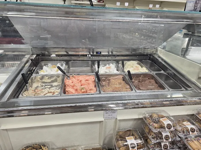 D’Amico & Sons Italian Market & Bakery Picture 4