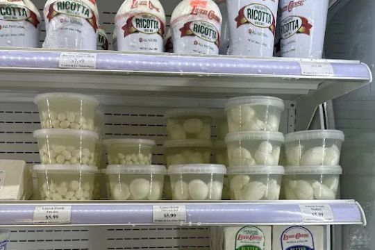 Du2019Amico & Sons Italian Market & Bakery