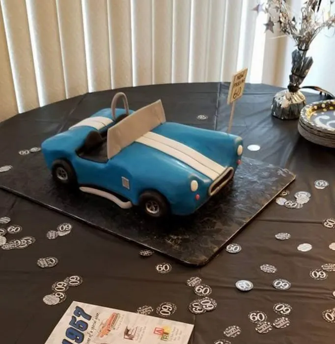 Aunt Gingibreads Bakery Picture 10