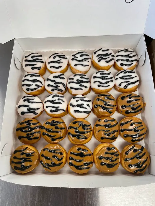Charlie's Mini Donuts and Coffee Picture 9