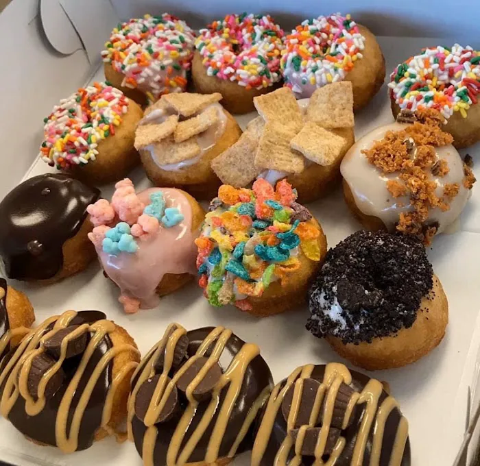Charlie's Mini Donuts and Coffee Picture 5