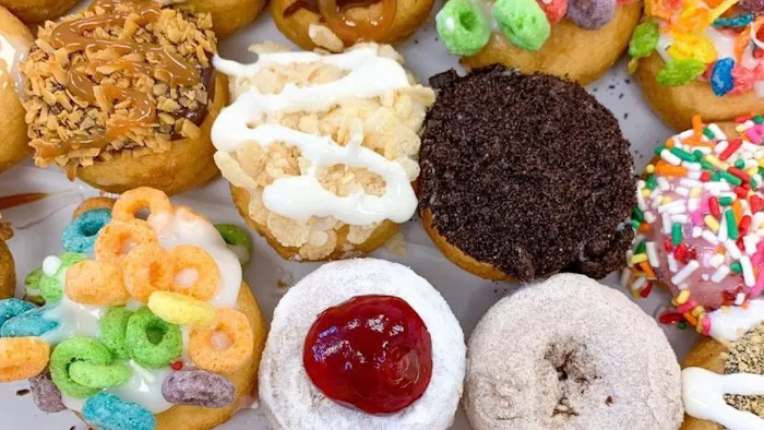Charlie's Mini Donuts and Coffee Picture 10