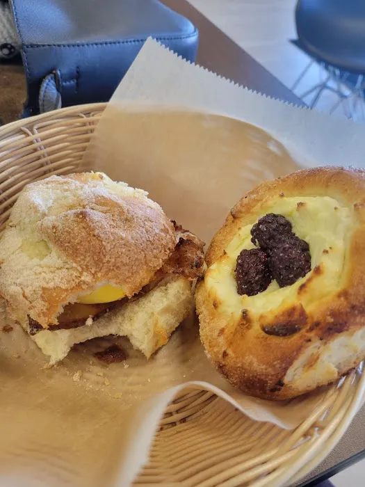Orinocos Cafe & Bakery Picture 6