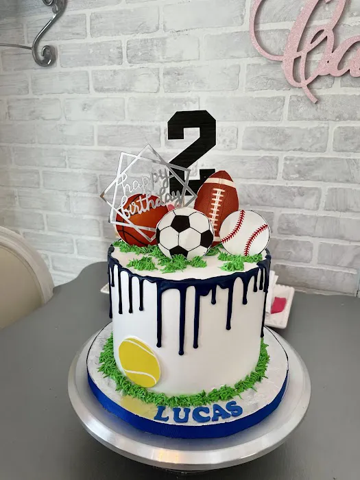 Sara Cakes Picture 6