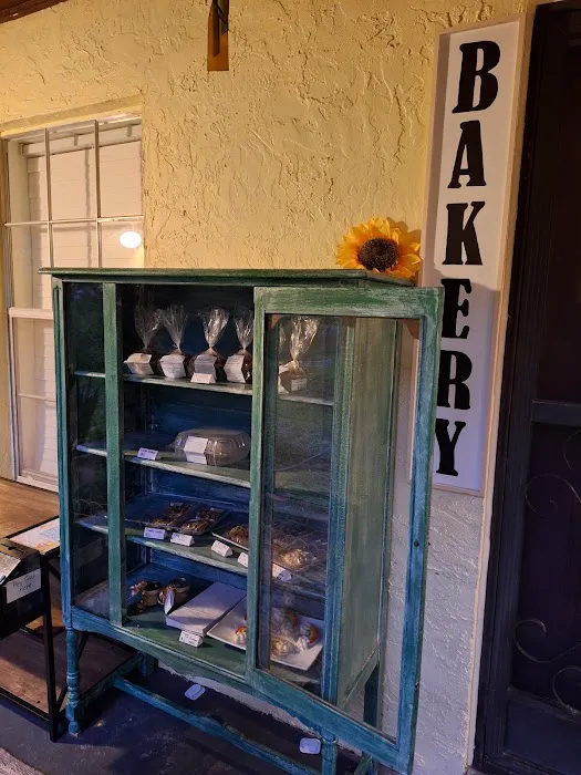 Sweetwater Sweets and Bakery Picture 6