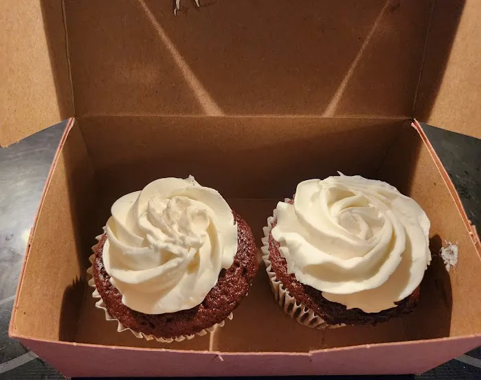 Mel's Desserts and Delights Picture 8