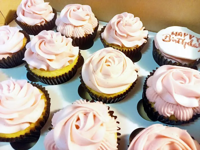 Mel's Desserts and Delights Picture 2
