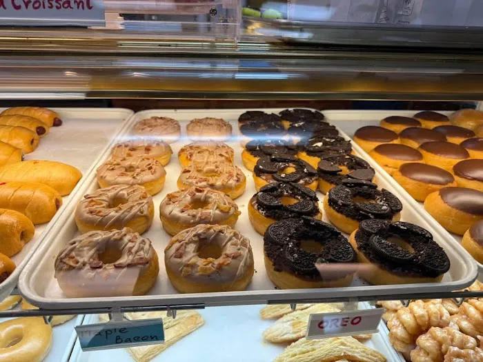 Hole In One Donuts Picture 6