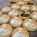 Grazing Swan Bakes