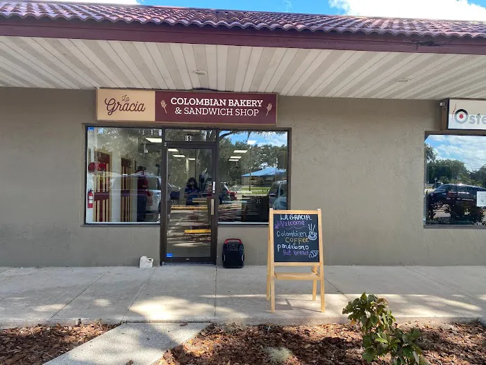 La Gracia Bakery and Sandwich Shop (Colombian) Picture 4