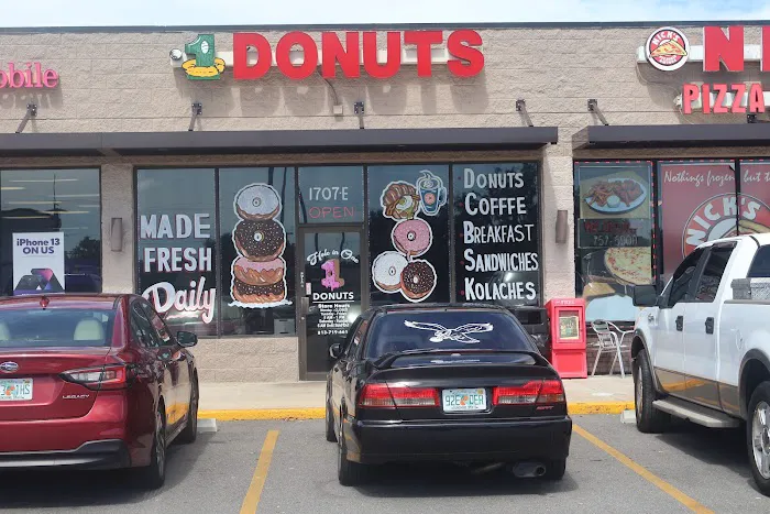 Hole in One Donuts Picture 3