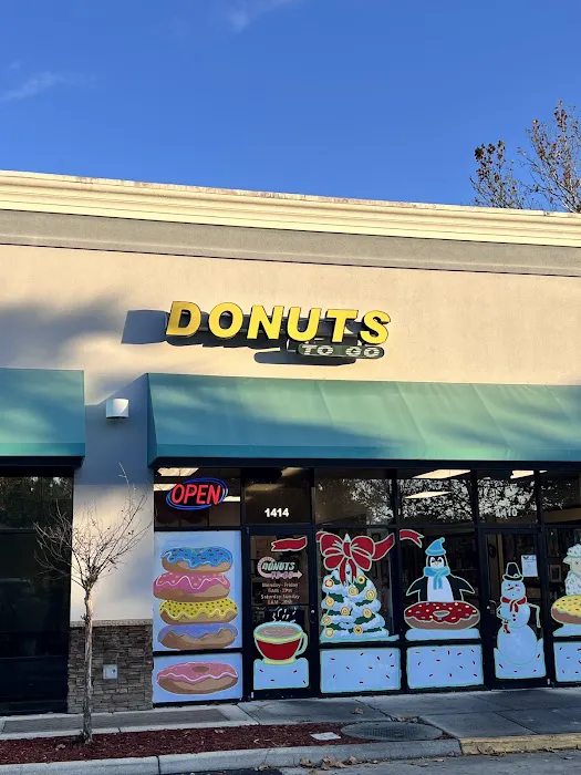 Donuts To Go Picture 6
