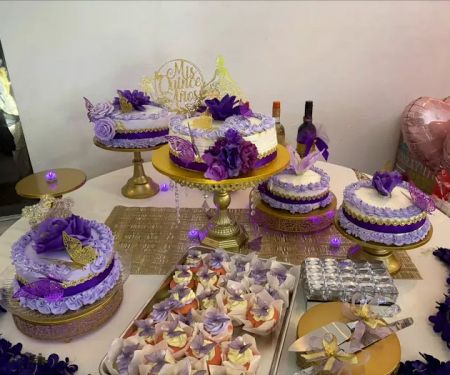 Cindyu2019s Cakes & Creations