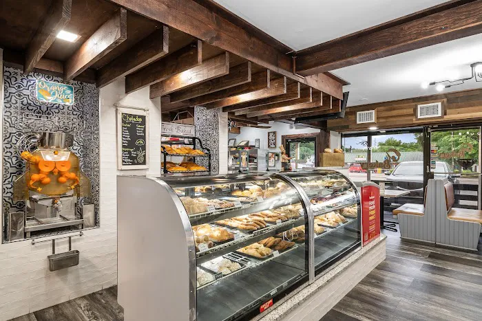 Cali Bakery Picture 5