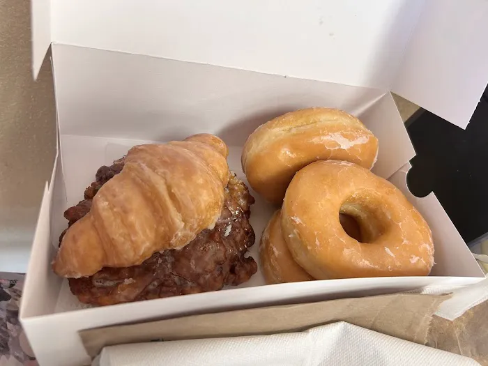 Hole In One Donuts Picture 1