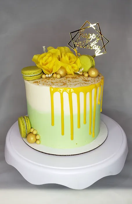 Cake Cafe Picture 2