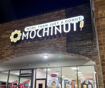 MOCHINUT Tampa