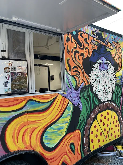 Sliceadelic pizza food truck Picture 10