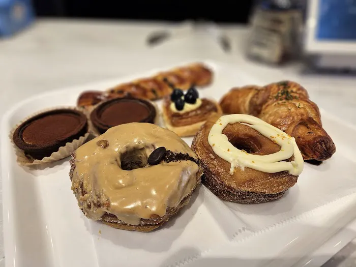 Paris Baguette Picture 2