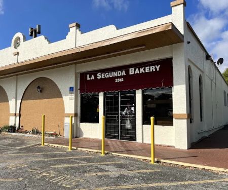 La Segunda Bakery and Cafe