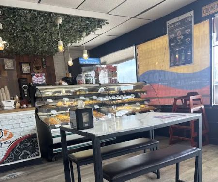 Rolo's Bakery