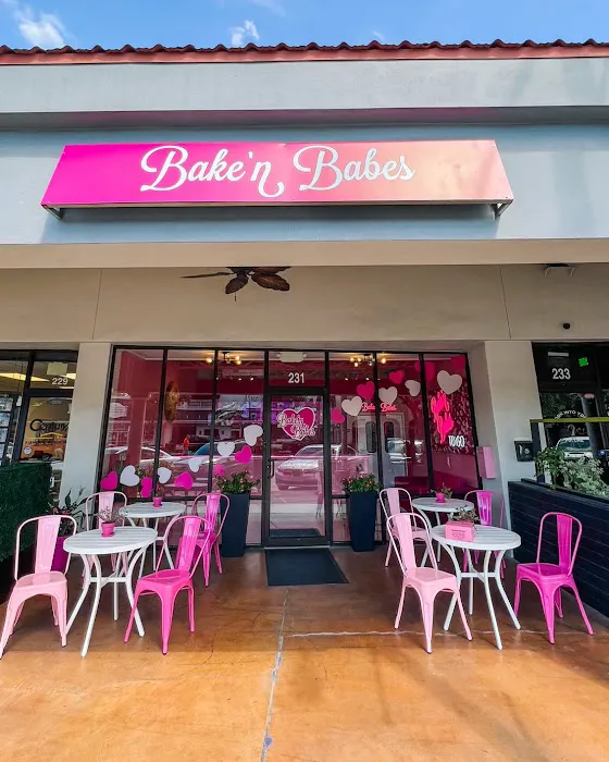 Bake'n Babes To Go Picture 8