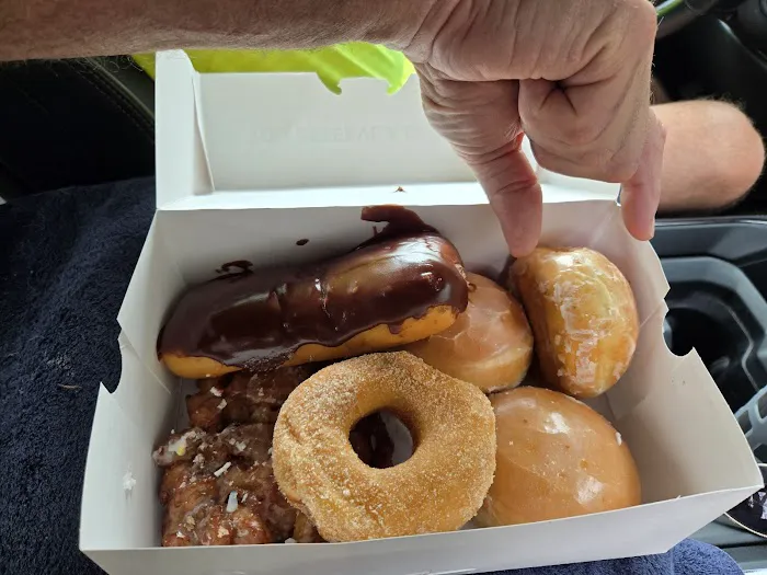 Hole In One Donuts Picture 5