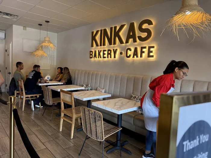 Kinkas Bakery Cafe Picture 6