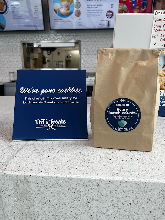Tiff's Treats Cookie Delivery Picture 3