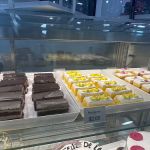 Los Vecinos Market & Bakery