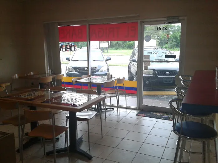 El Trigal Bakery & Restaurant Picture 1