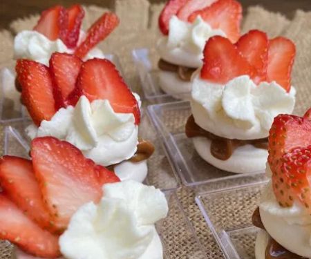 So SweetVibes Cakes and Desserts