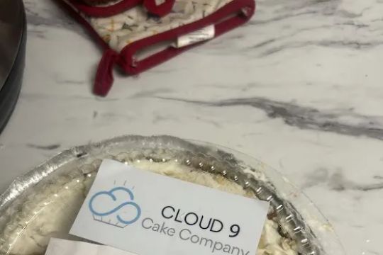 Cloud 9 Cake Company