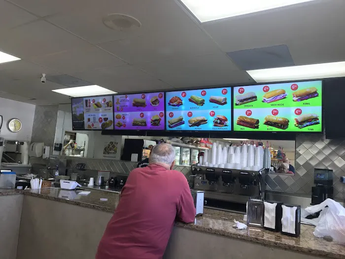 Maikel's Florida Bakery Picture 10