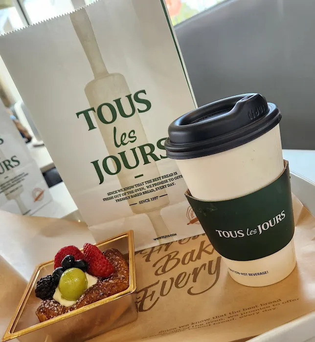 Tous les Jours Picture 3