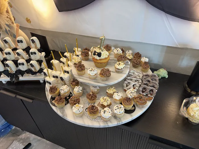 Mmmm Delicious Cupcakes Picture 9