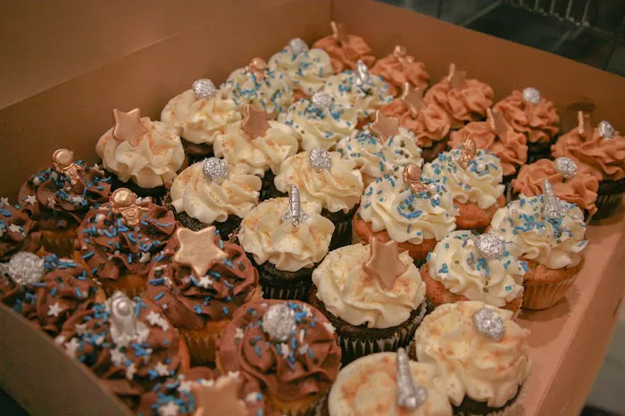 Mmmm Delicious Cupcakes Picture 2