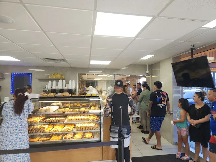 Angelitos @ La Caridad Bakery Picture 9